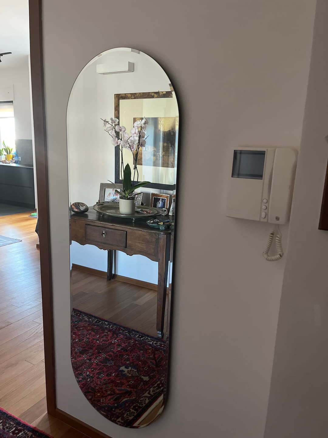 Customer photo review of Oval Mirror No. 3 | 150 x 50 cm