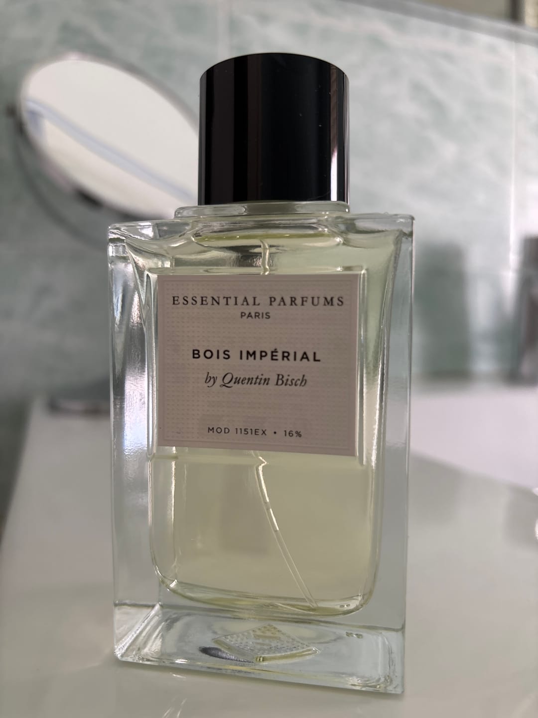 Customer photo review of ESSENTIAL PARFUMS - BOIS IMPERIAL