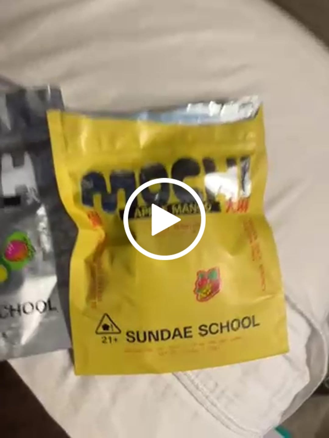 Customer video review of Mochi Discovery Pack