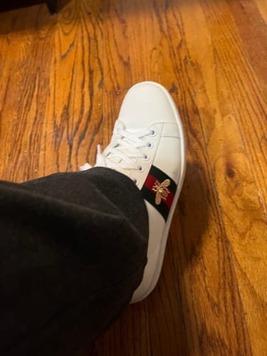 Customer photo review of gg ace sneaker white calfskin with bee