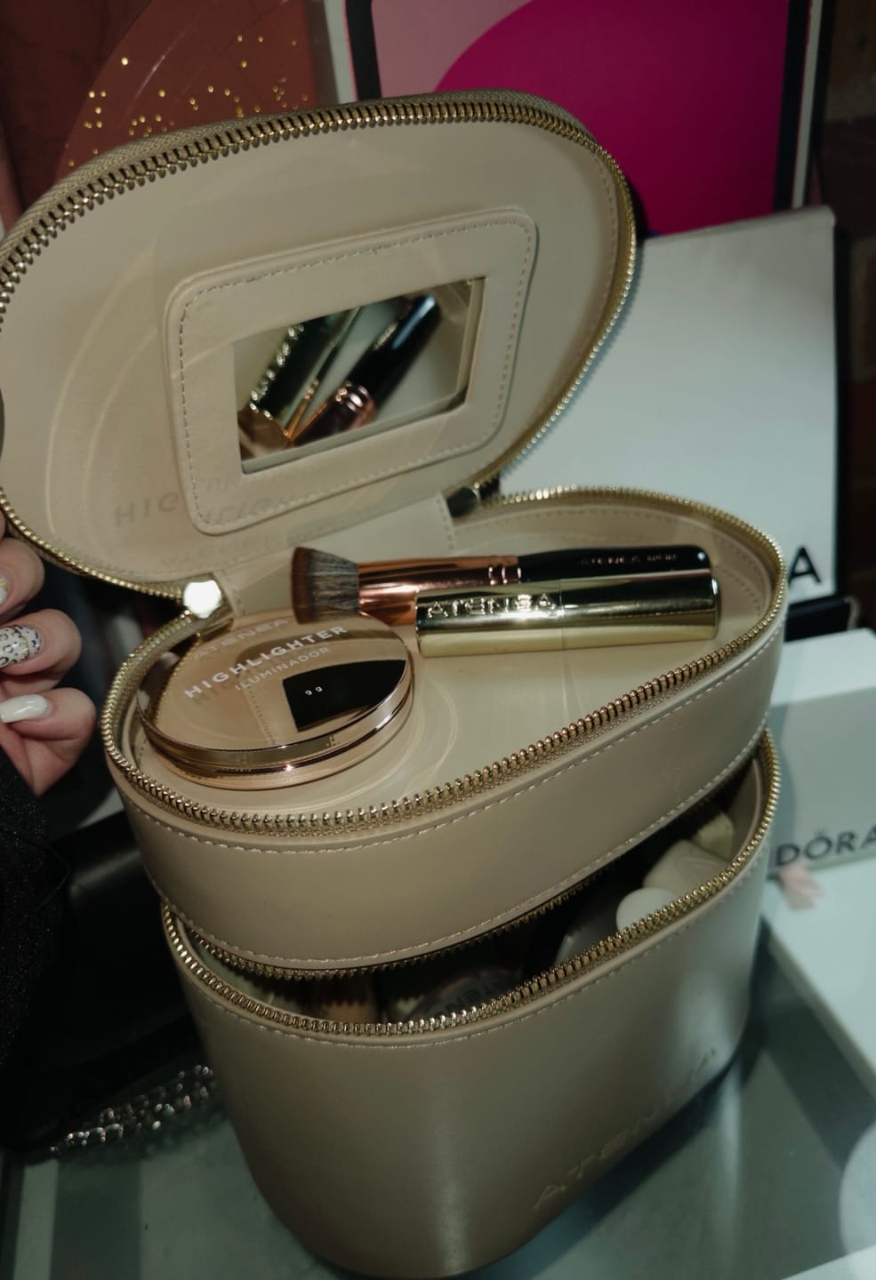 Customer photo review of Cosmetiquera Duo