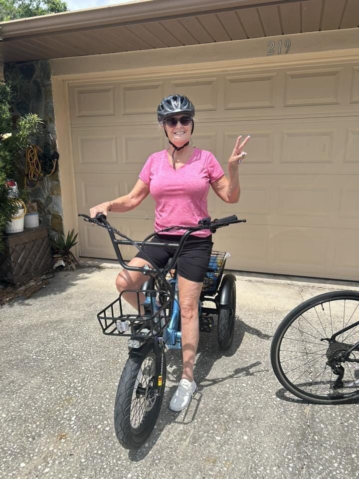 Customer photo review of Eskute® T300 Folding Electric Trike