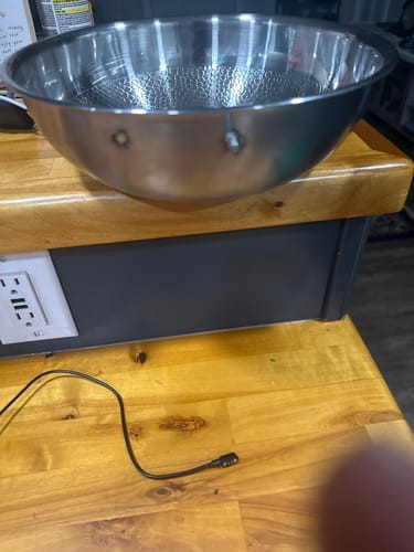 Customer photo review of Nonna's Kitchen - Hand Hammered Titanium Pan