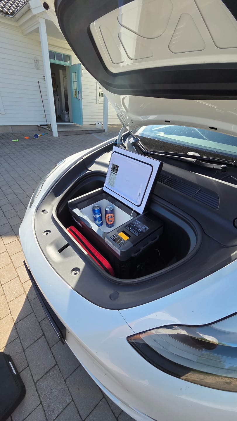 Customer photo review of BougeRV CRPRO 20L 12V Tragbarer Auto Kühlschrank Schwarz
