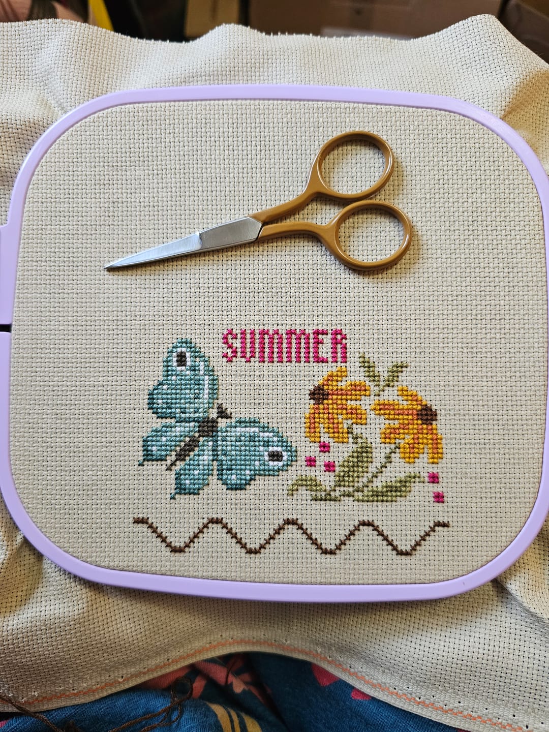 Customer photo review of Mustard Embroidery Scissors
