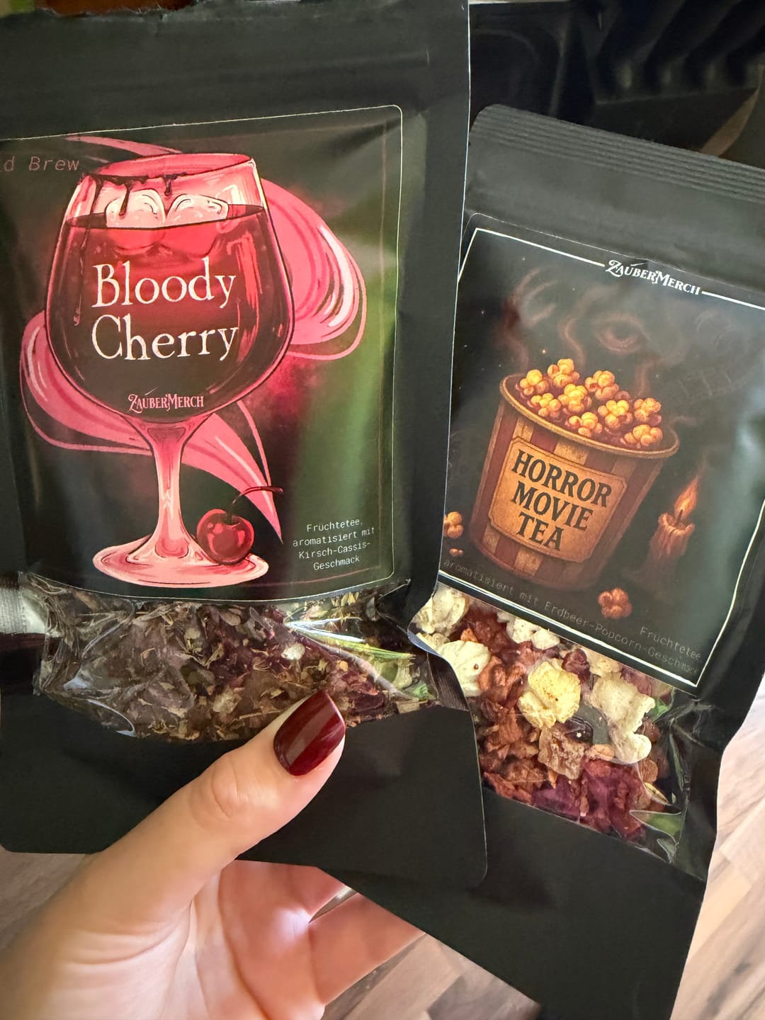 Customer photo review of Bloody Cherry Cold Brew Tee – Kirsch Cassis Eistee