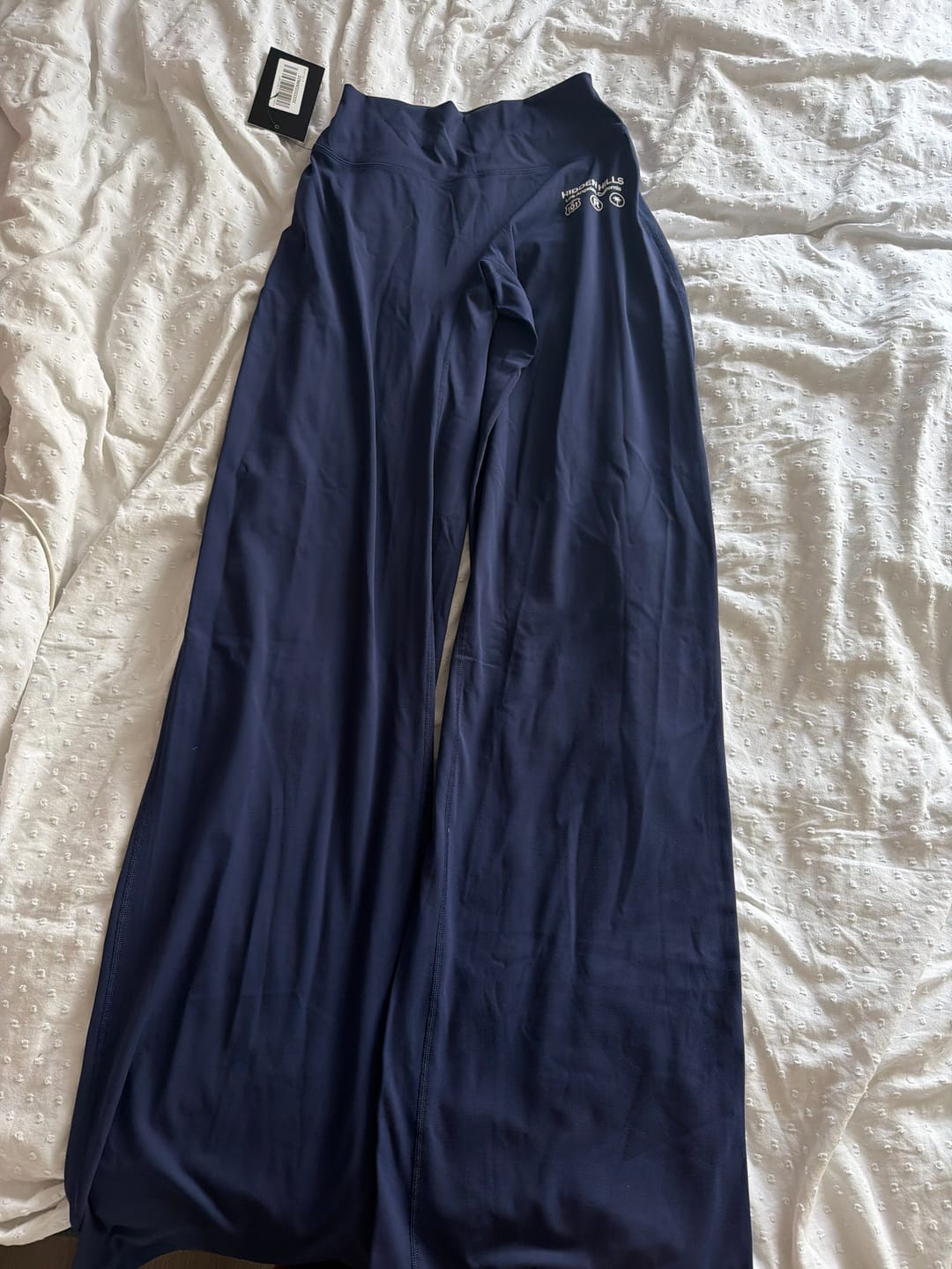 Recenzja zdjęciowa klienta dotycząca spodni ACTIVE STRAIGHT LEG PANTS NAVY