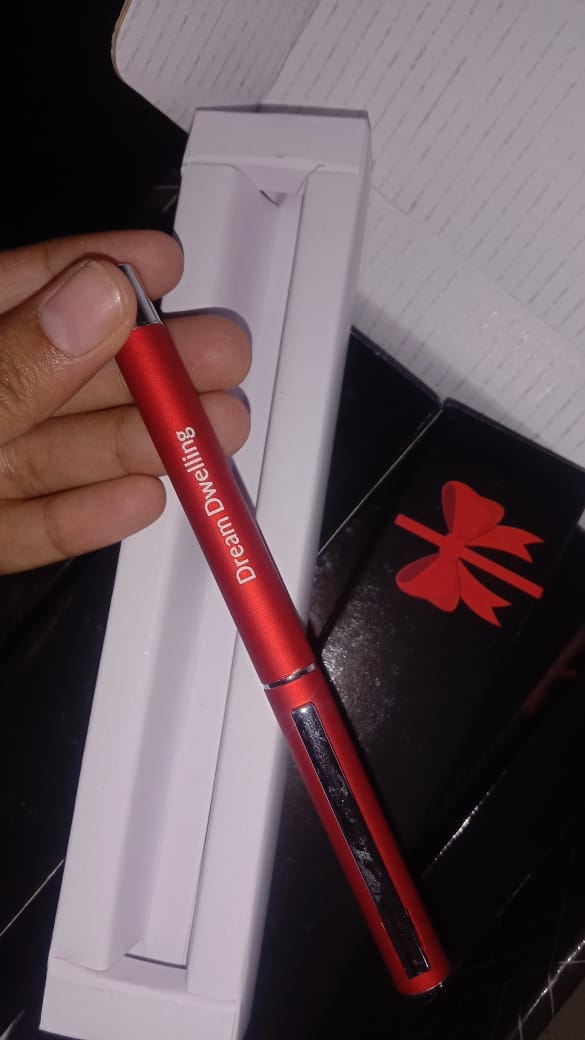 Customer photo review of Premium Metal Pen | Best Corporate Gift | PrintMine.in