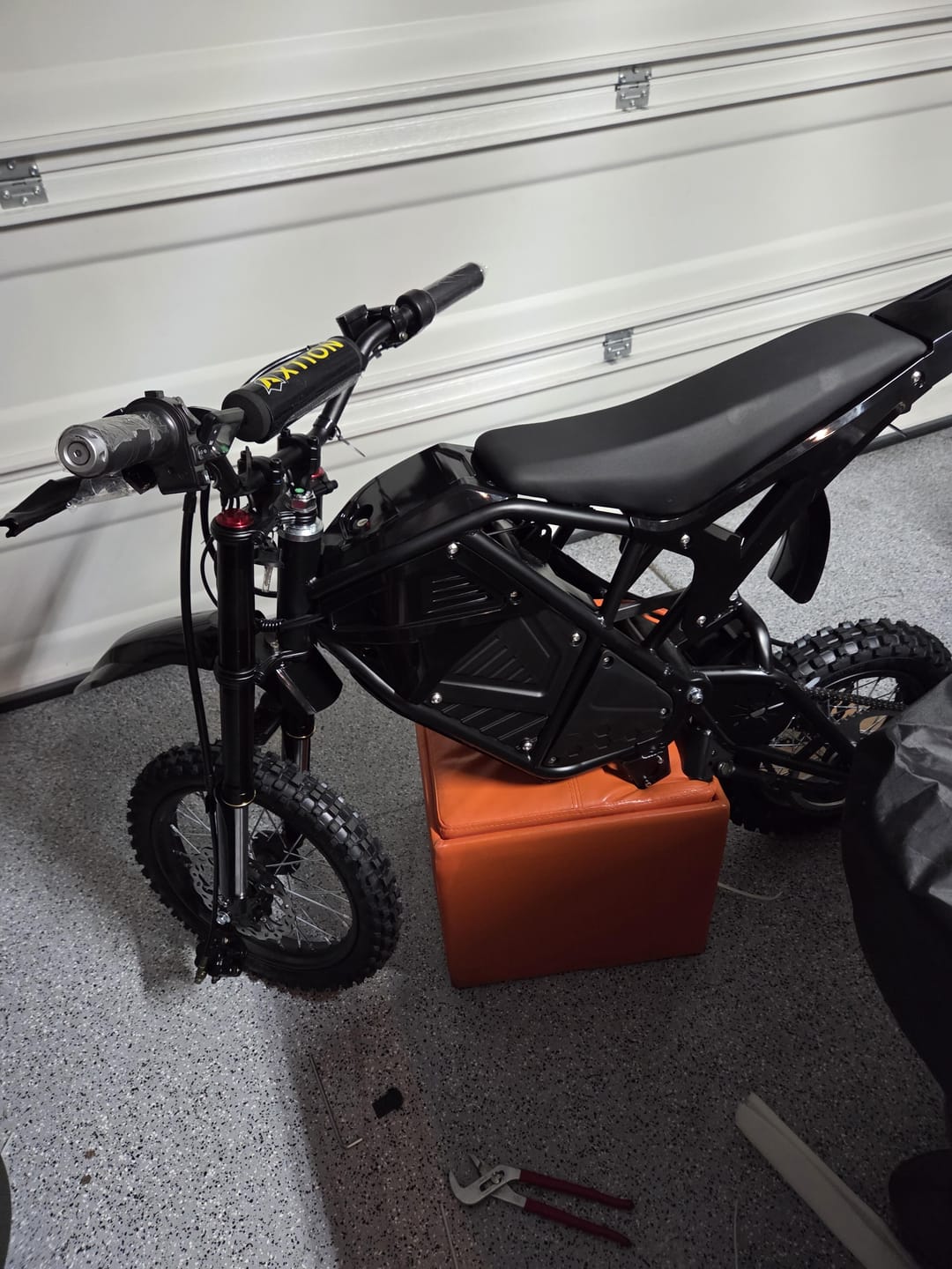 Customer photo review of Eskute® NOVA Mini Electric Dirt Bike For Teens & Adults