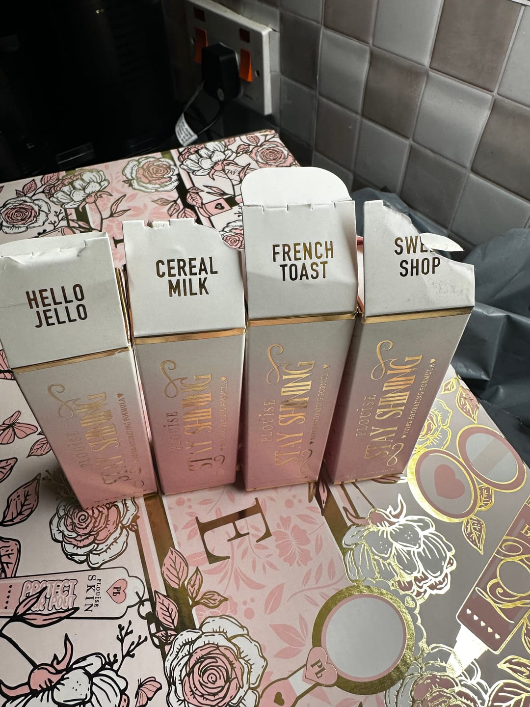 Customer photo review of Stay Shining Crown Lip Oil