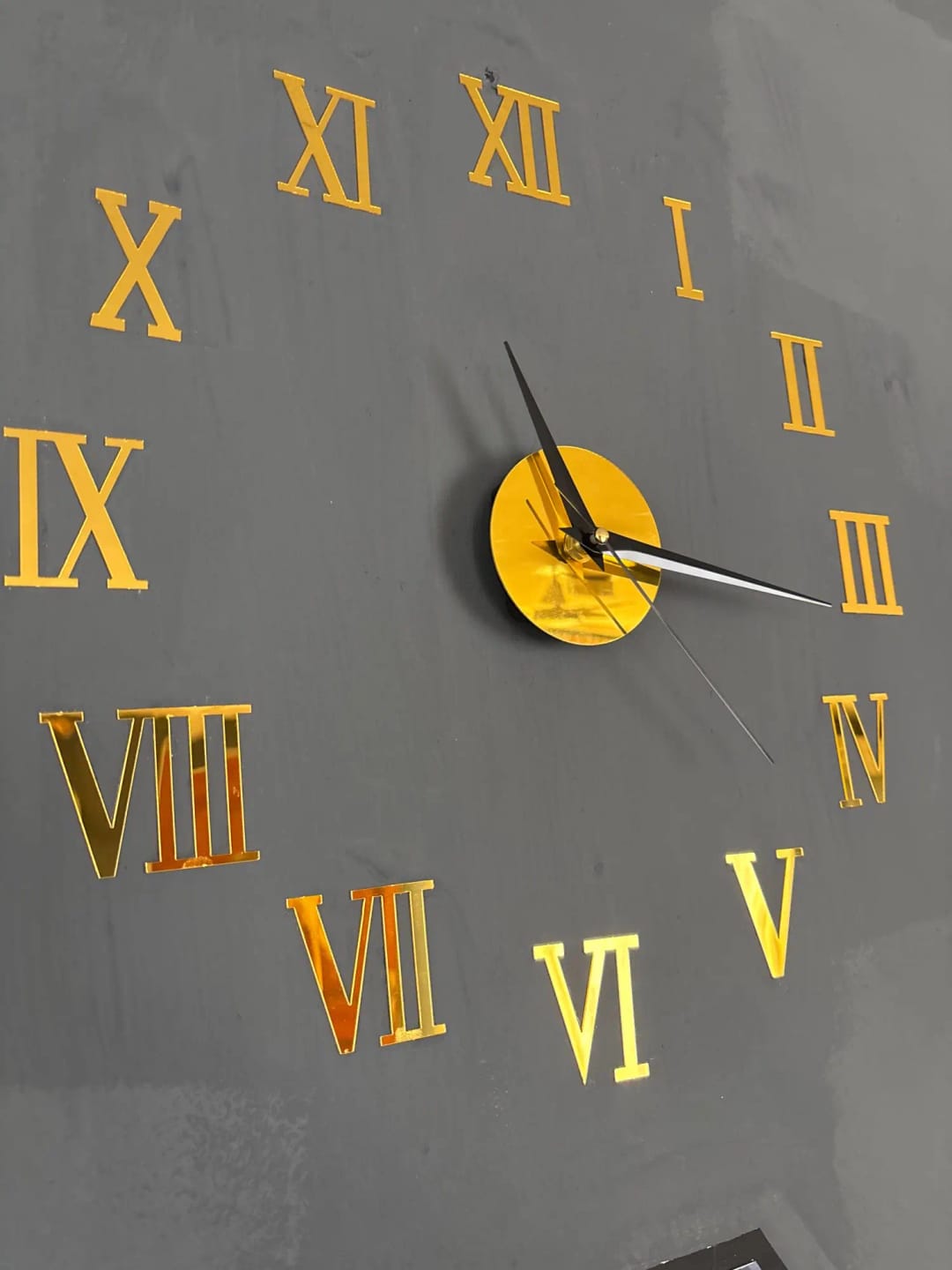 Customer photo review of 3D Acrylic Mirror Wall Clock