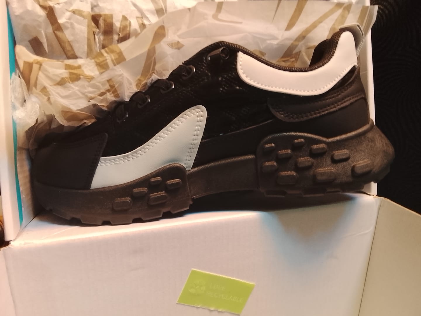 Customer photo review of Urbanart Palaid 4 Lycra Sneaker - Black (youth)
