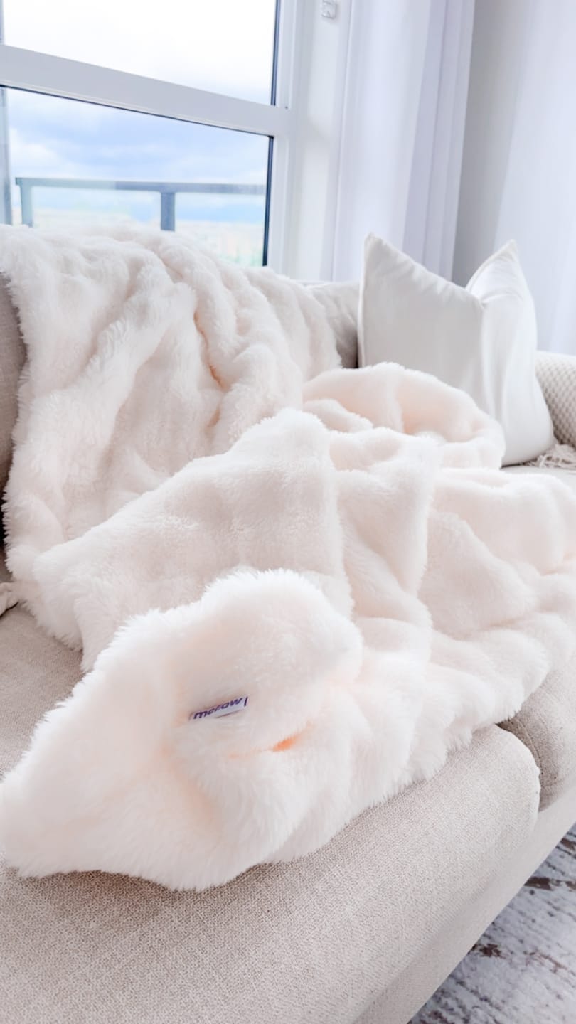 Customer photo review of Cloud Throw Blanket