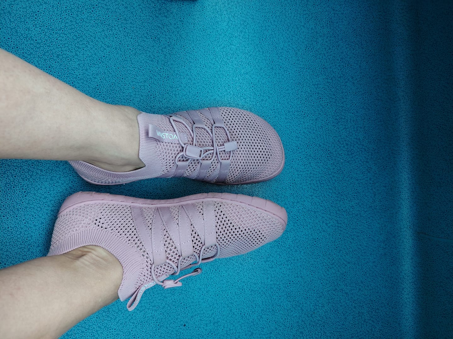 Customer photo review of Vaistoa Riemu | Knitted Barefoot Slip-ons