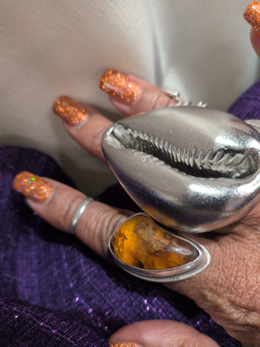 Customer photo review of Oversized Metal Cowry Ring