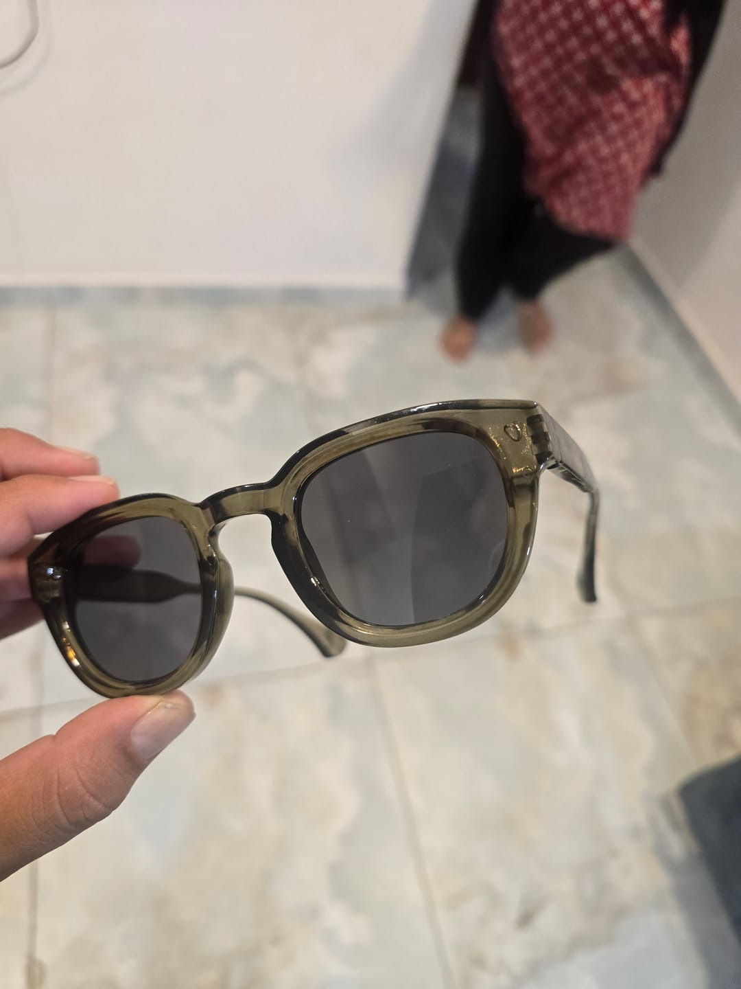 Customer photo review of THE GALAXY G2 Unisex UV400 Glossy Pearl Green HD Sunglasses