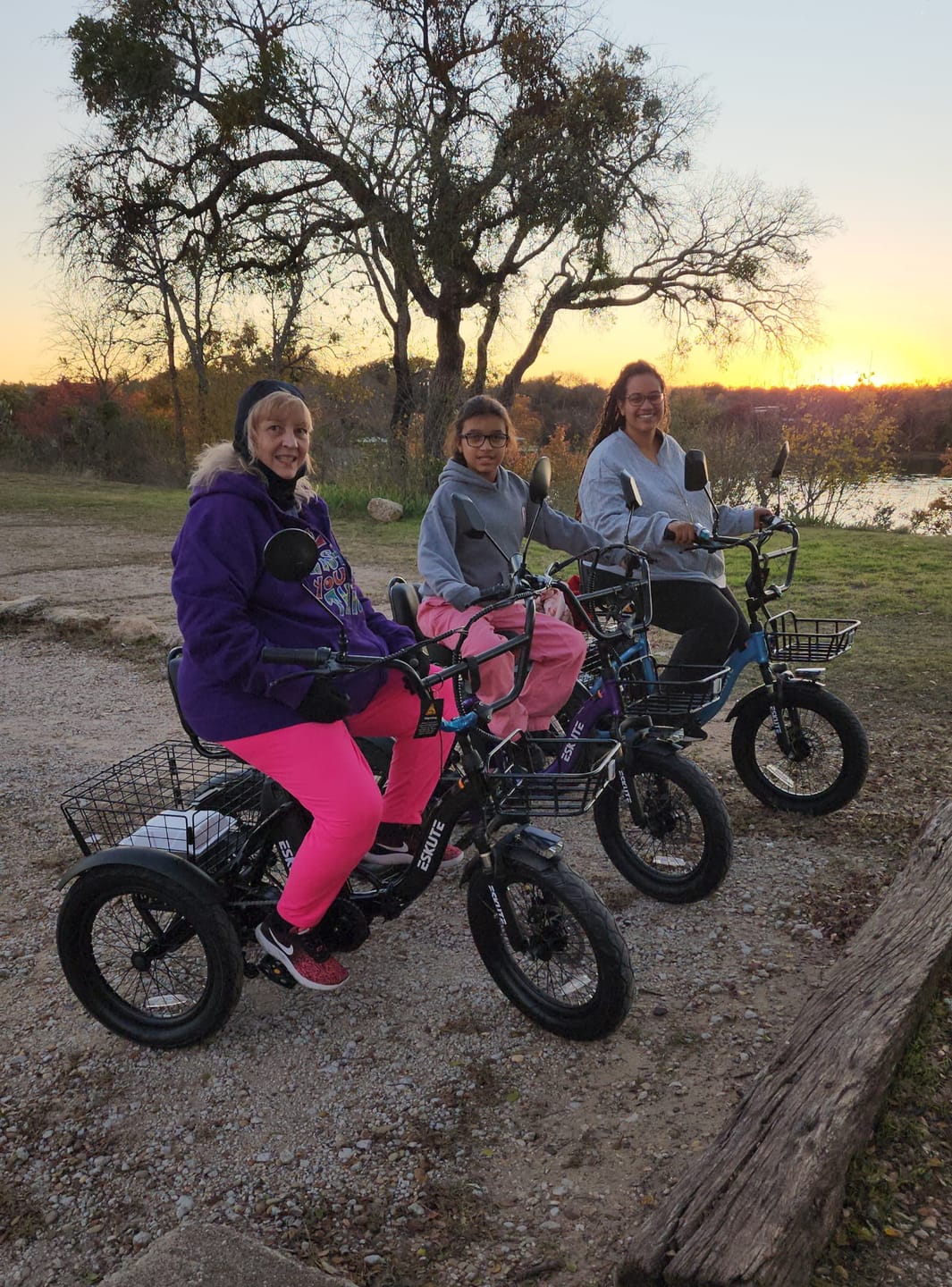 Customer photo review of Eskute® T300 Folding Electric Trike