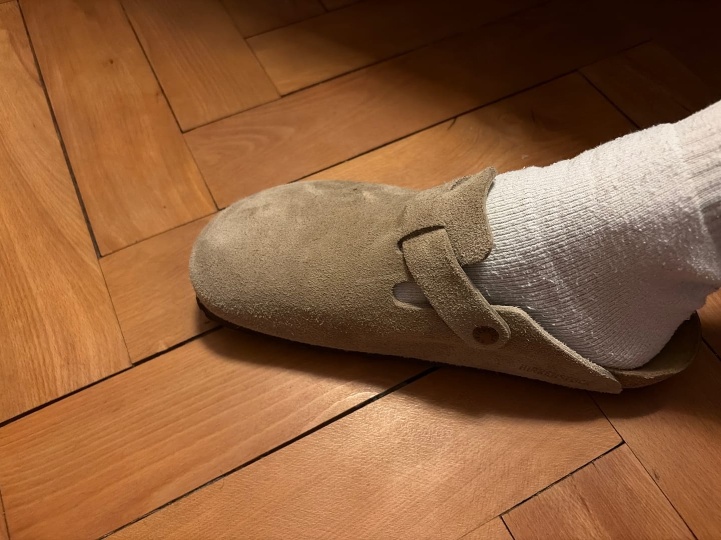 Customer photo review of Birkenstock Boston - Taupe Suede