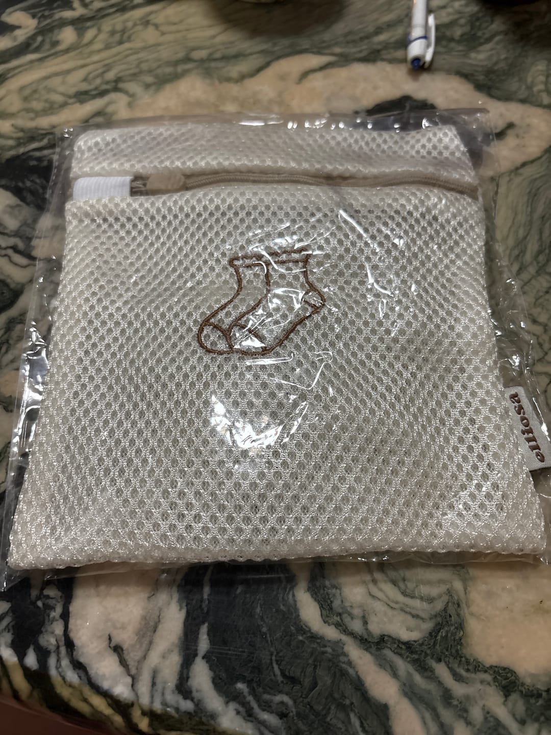 Customer photo review of [FREE] Elliosa Wash Bag