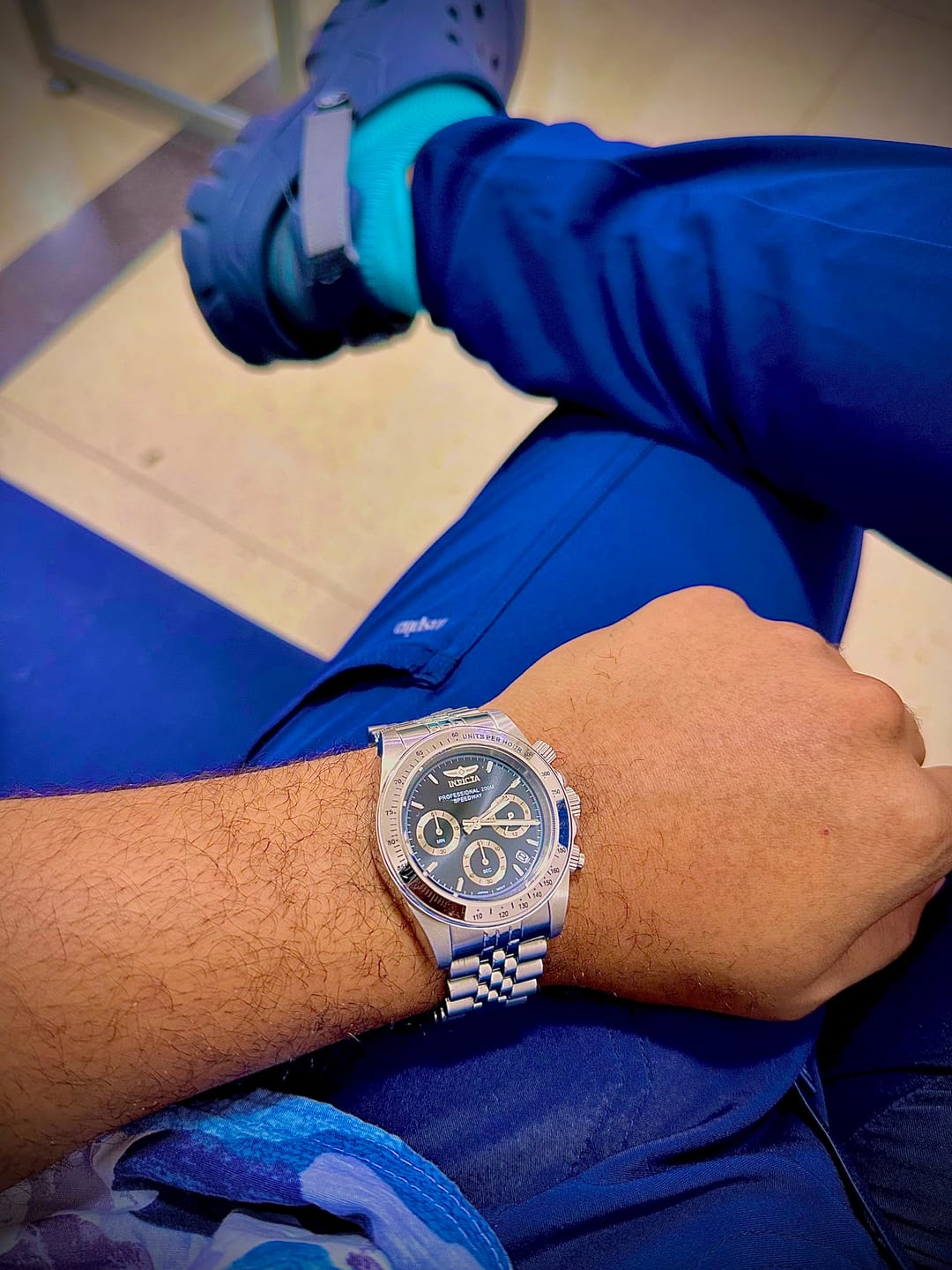 Customer photo review of Reloj Deportivo Para Hombre Invicta Speedway 30989 - Acero