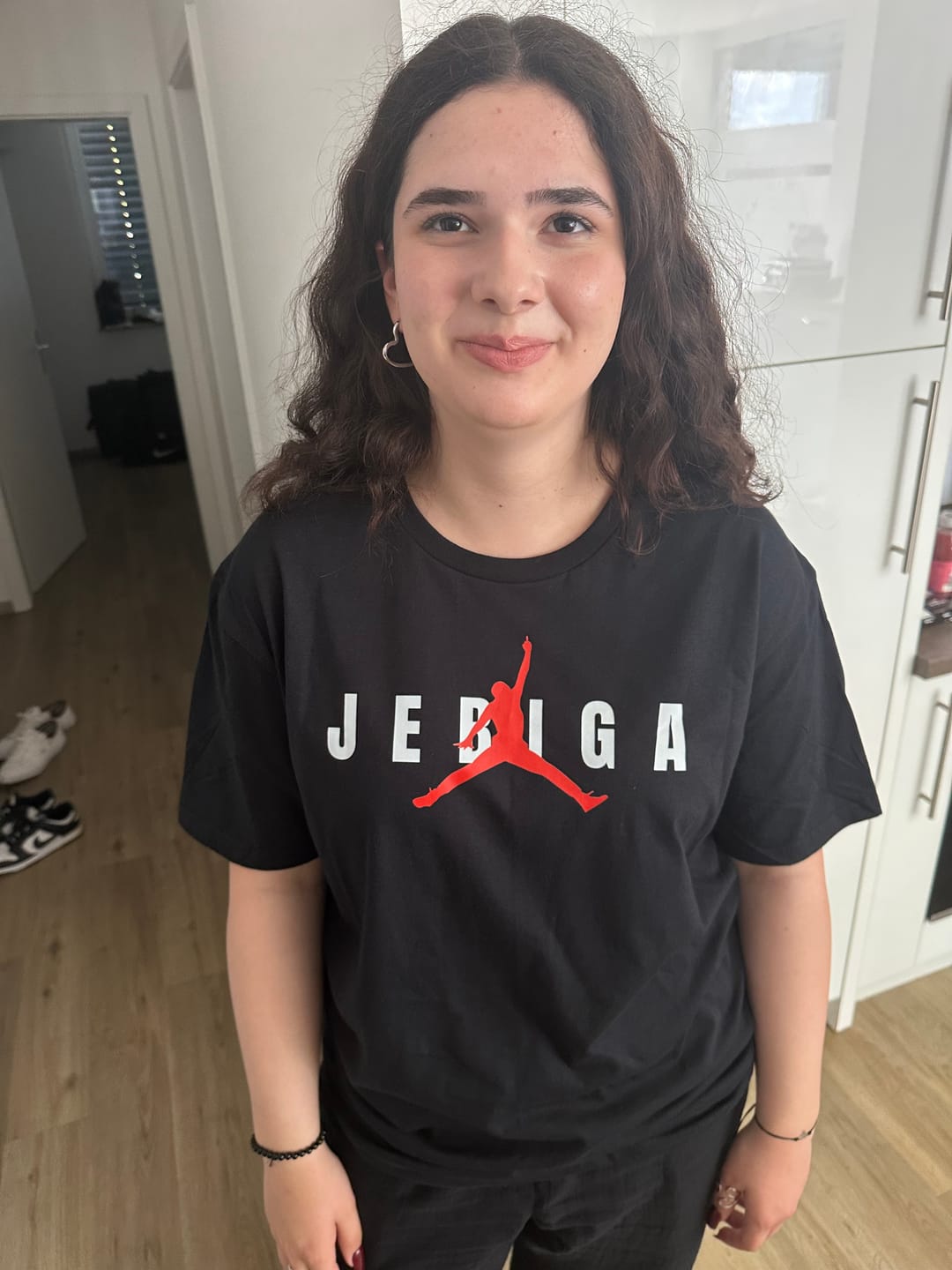 Customer photo review of Jebiga, Premium T-Shirt
