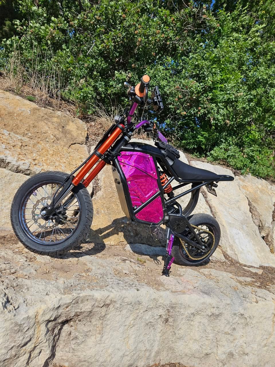 Customer photo review of Eskute® NOVA Mini Electric Dirt Bike For Teens & Adults