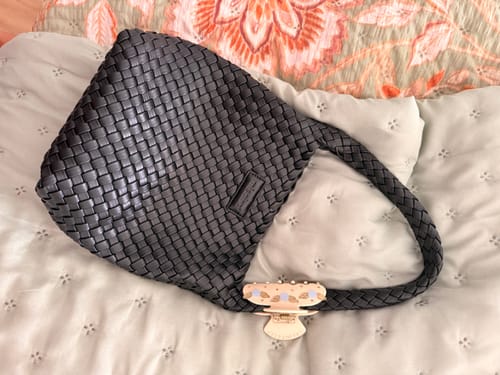 Customer photo review of Bolso - BRAIDED- Negro