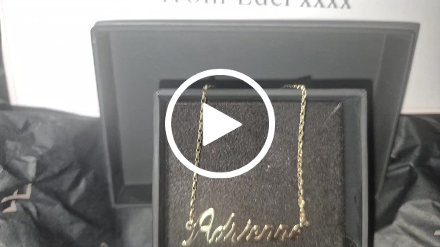 Customer video review of 9ct Gold Script Name Necklace (7+ Letters)