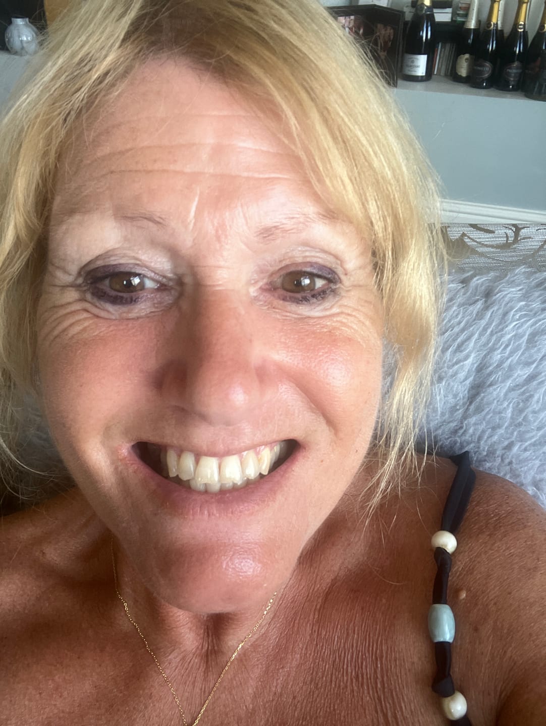Customer photo review of Teeth Whitening Toothpaste