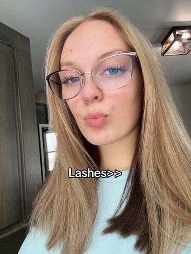 Customer photo review of IVY Lash Clusters