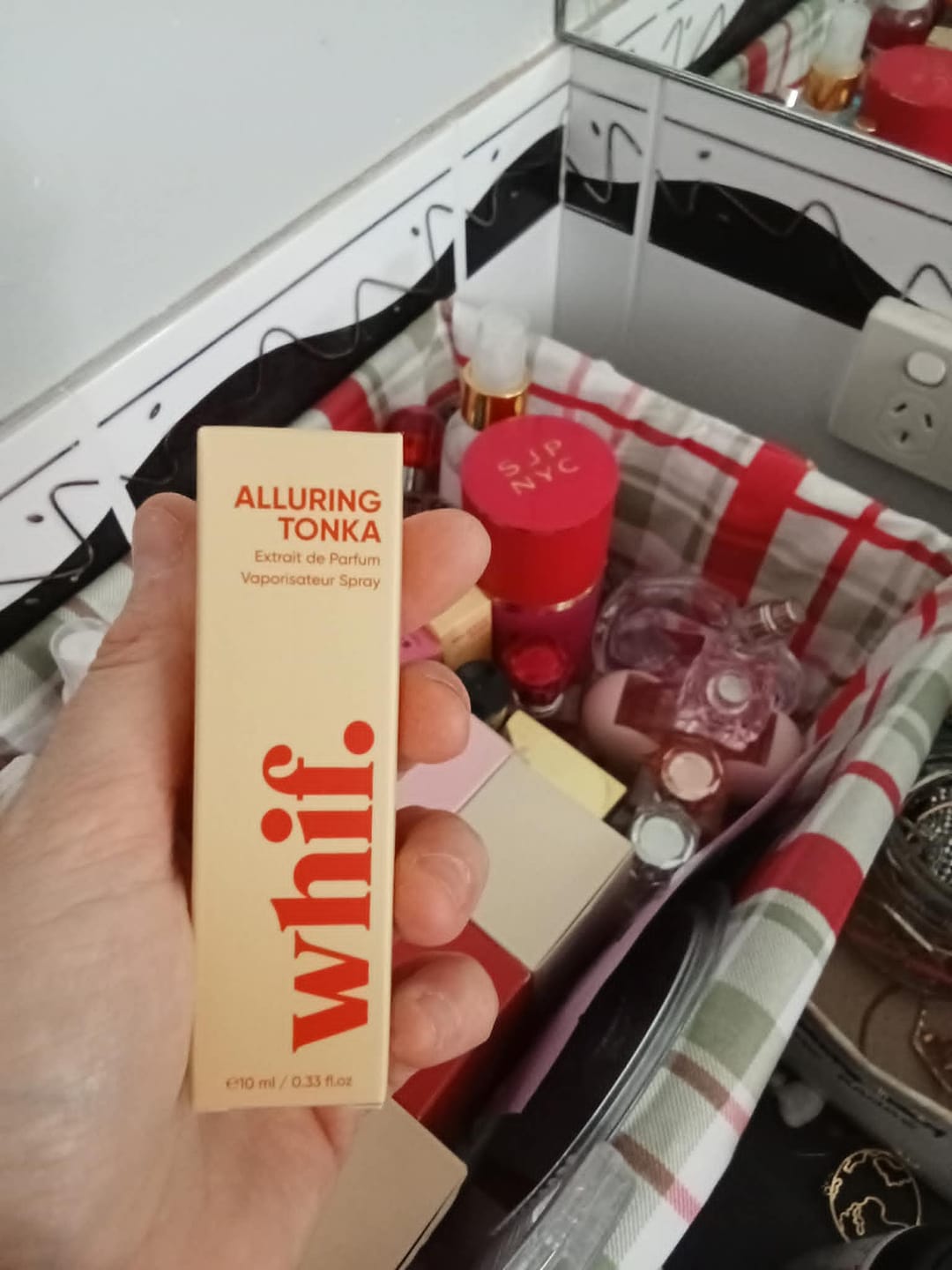 Customer photo review of Alluring Tonka
