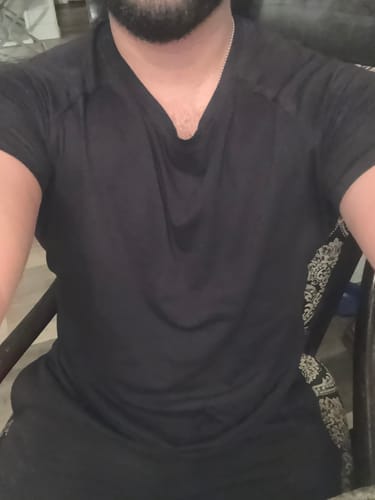 Customer photo review of AVERON™ FITFLEX TEE