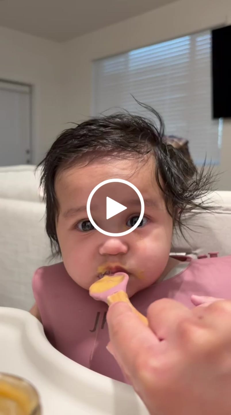 Customer video review of Noah + Nori™ Personalized Baby Feeding Set