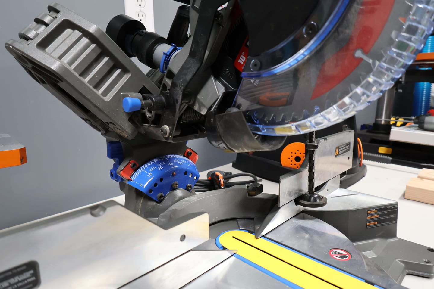 Customer photo review of Dust Collection Chute for Delta Cruzer Miter Saw