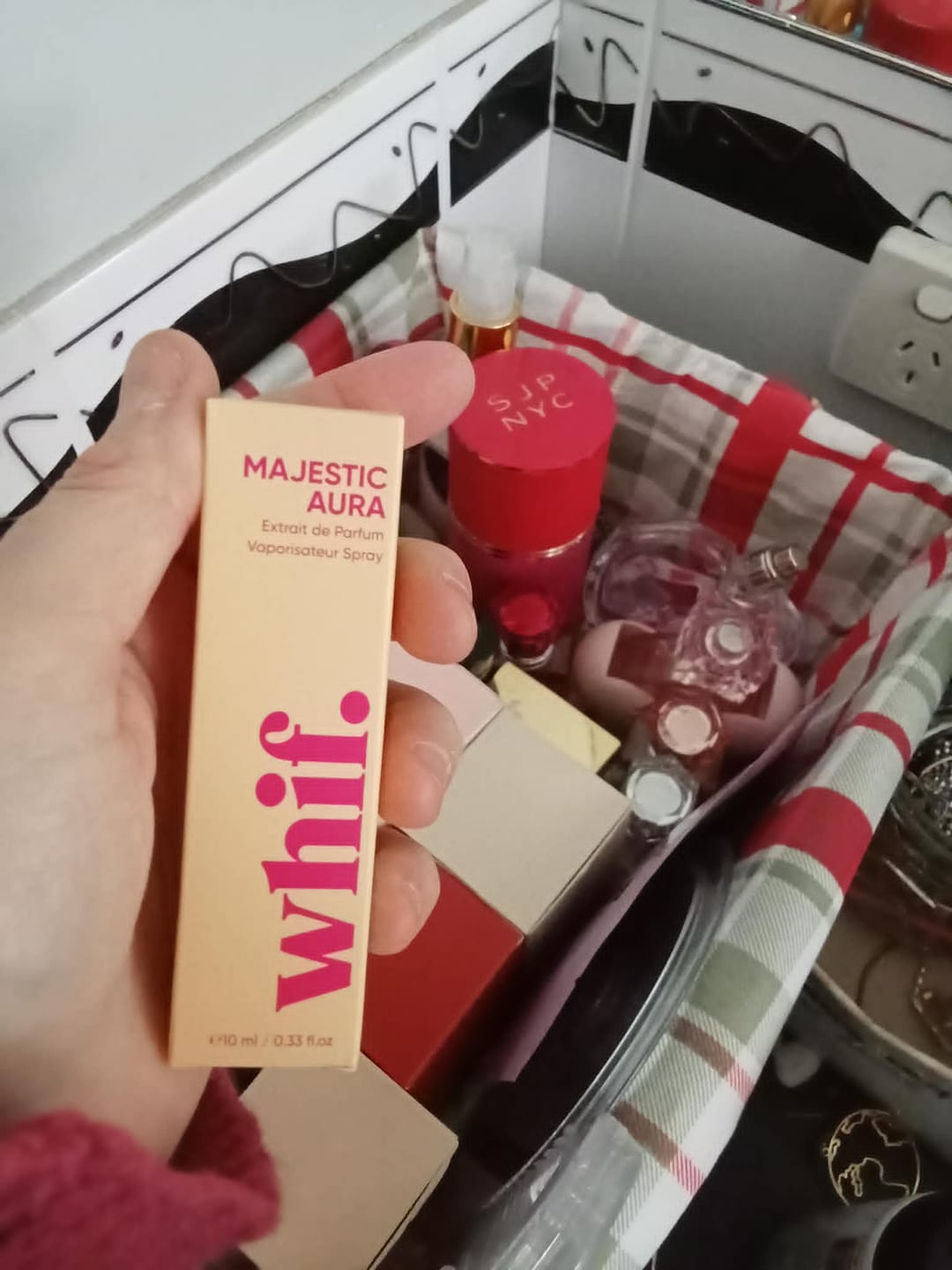Customer photo review of Majestic Aura