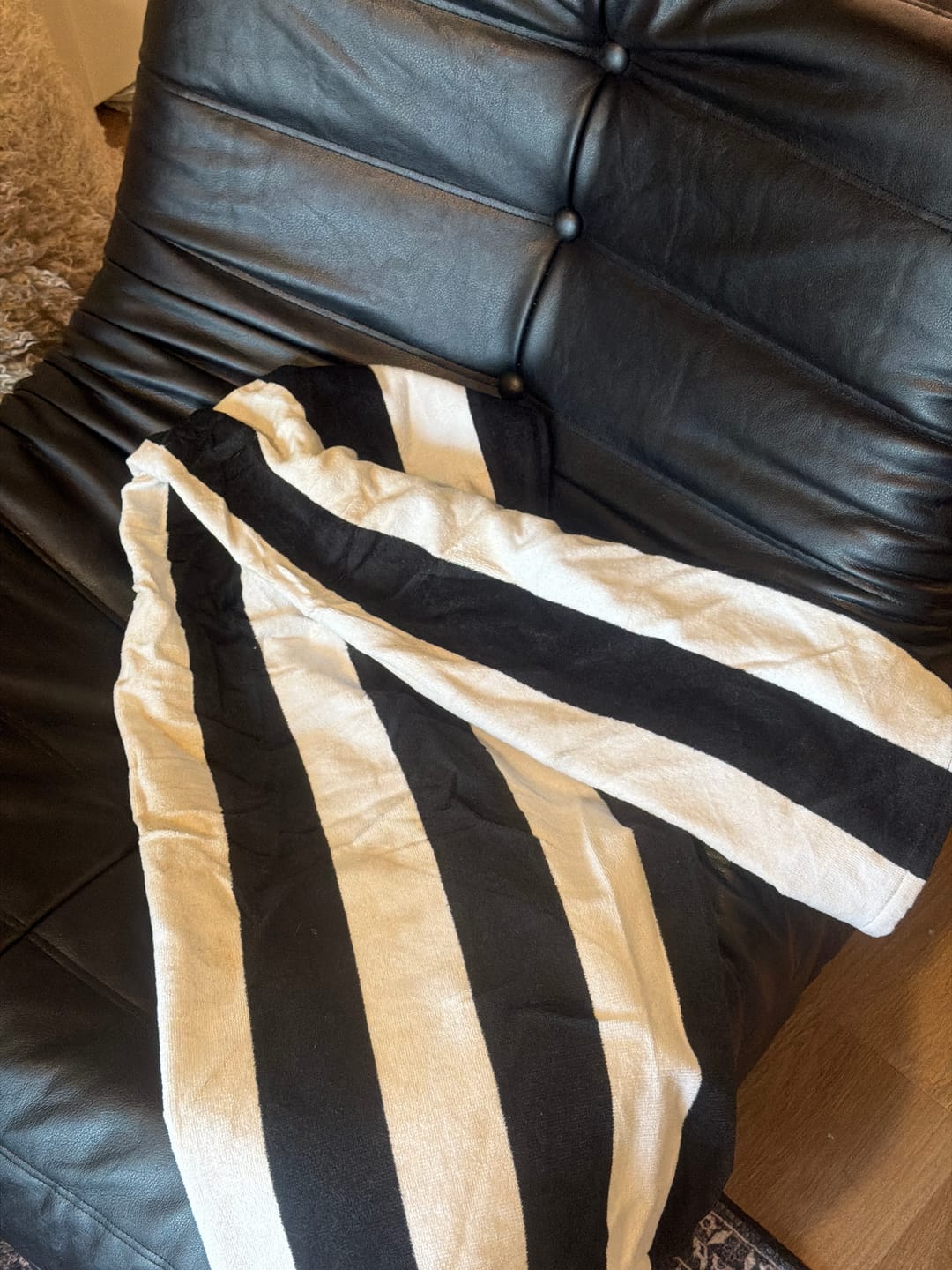 Customer photo review of 80Eighty® Stripe Beach Towel