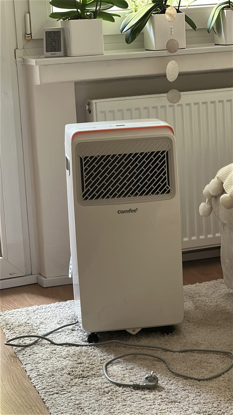 Customer photo review of Mobile Klimaanlage 9000 BTU – Comfee CPPHA-09CRN7-L | 3-in-1: Kühlen, Entfeuchten, Ventilieren | Für Räume bis 33 m² (MPPH-09CRN7 - Nachfolger)