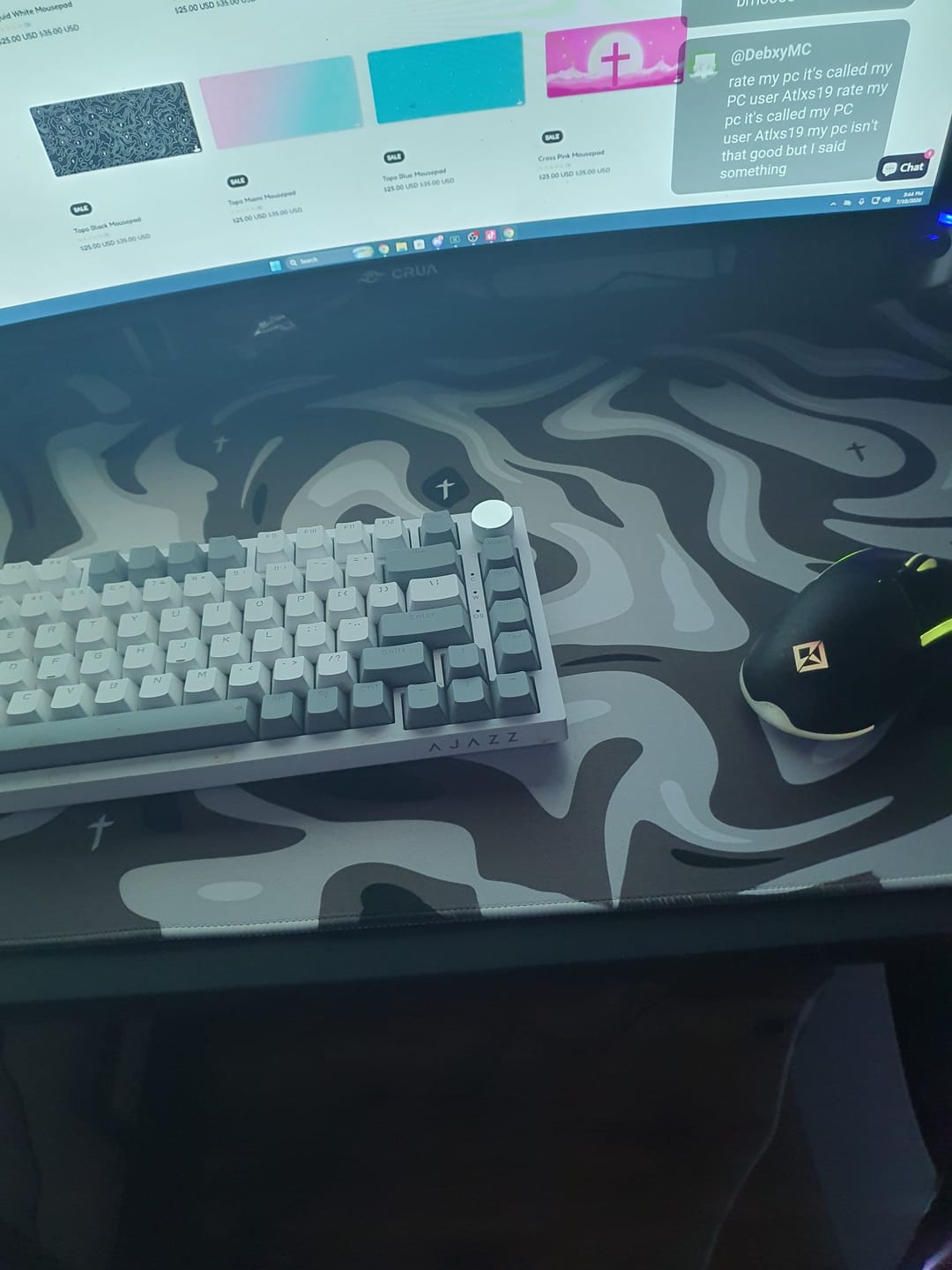 Customer photo review of Black Liquid Mousepad