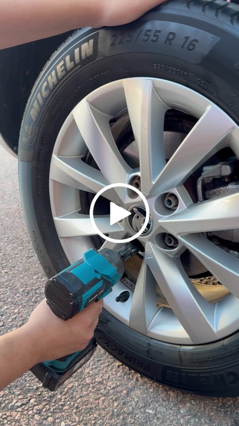 Customer video review of ONEVAN 1/2" 1200N·m Brushless Cordless Impact Wrench | For Makita 18V Battery