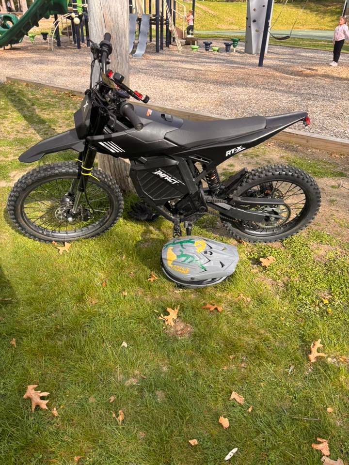 Customer photo review of Eskute® RTX 19"17" 6500W Electric Dirt Bike for Adults