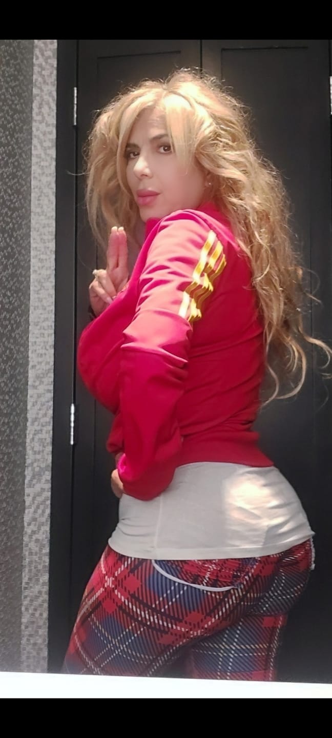 Customer photo review of Curve X Leggings Pattern