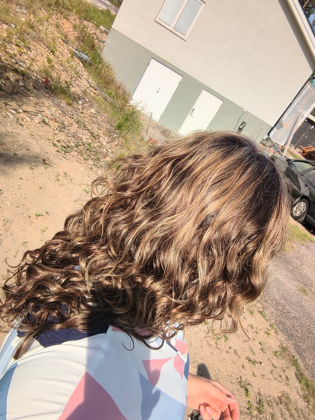 Customer photo review of Curly seamless Clip-ins