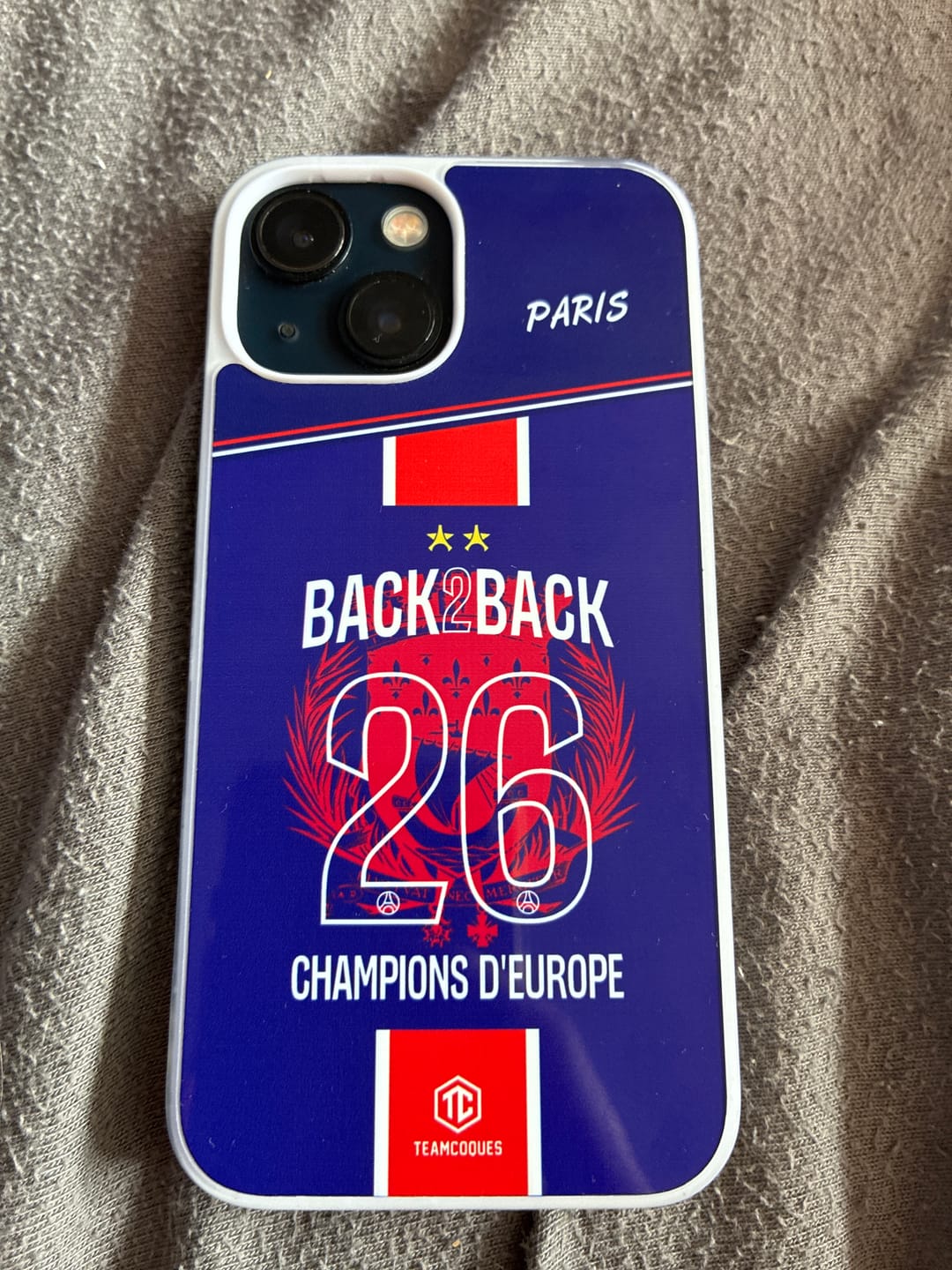 Customer photo review of Coque foot PARIS SG COLLECTOR 2026 - CHAMPIONS D'EUROPE - MAILLOT 2 ÉTOILES - CHAMPIONS LEAGUE BACK TO BACK BACK2BACK - TEAMCOQUES