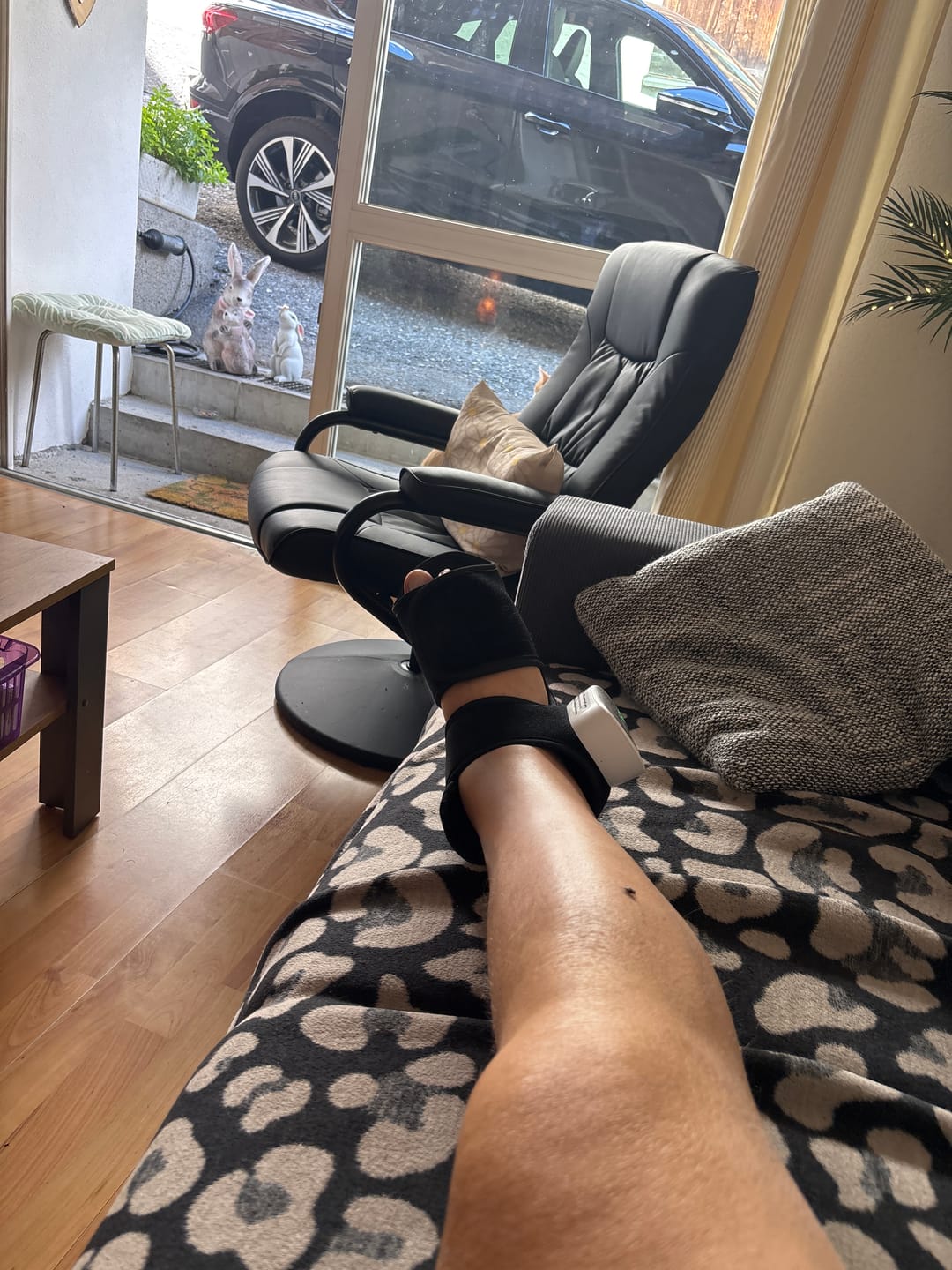 Customer photo review of Terapod - Foot & Ankle Heat Compression Massager