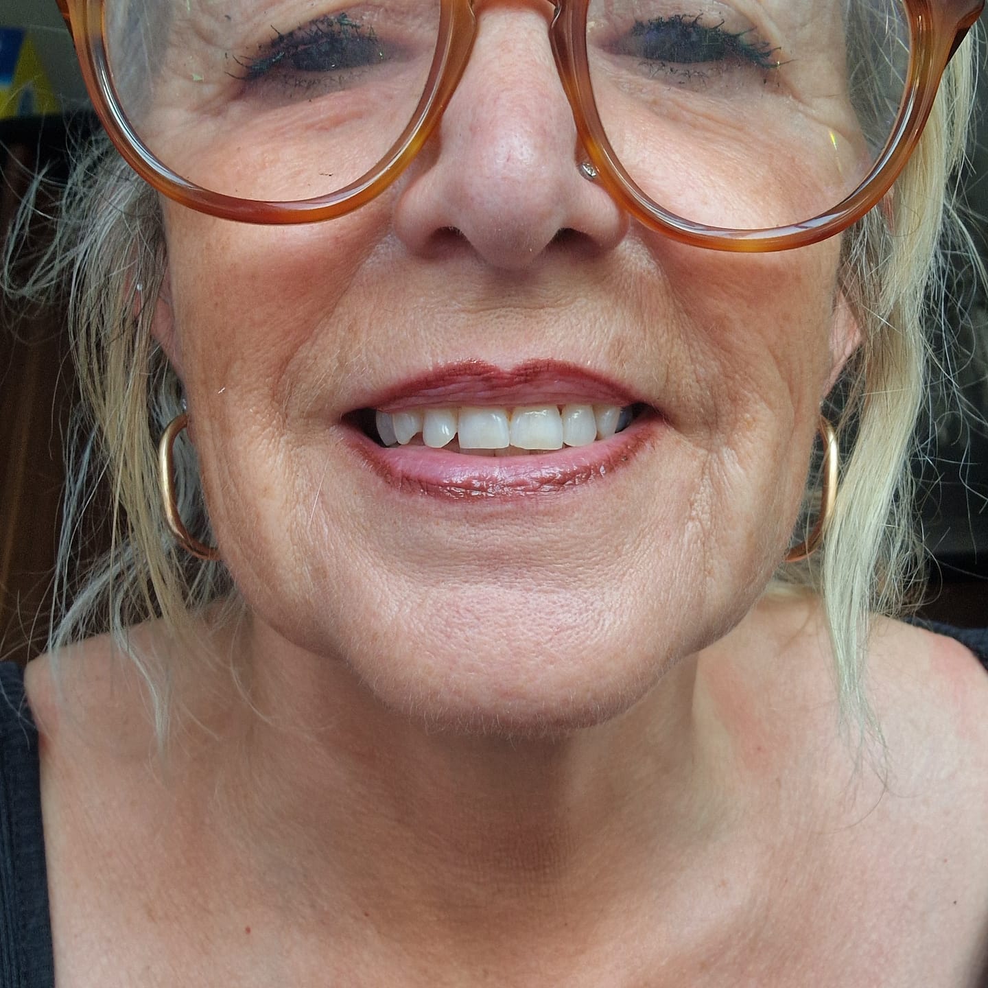 Customer photo review of Luxury Lip Liner