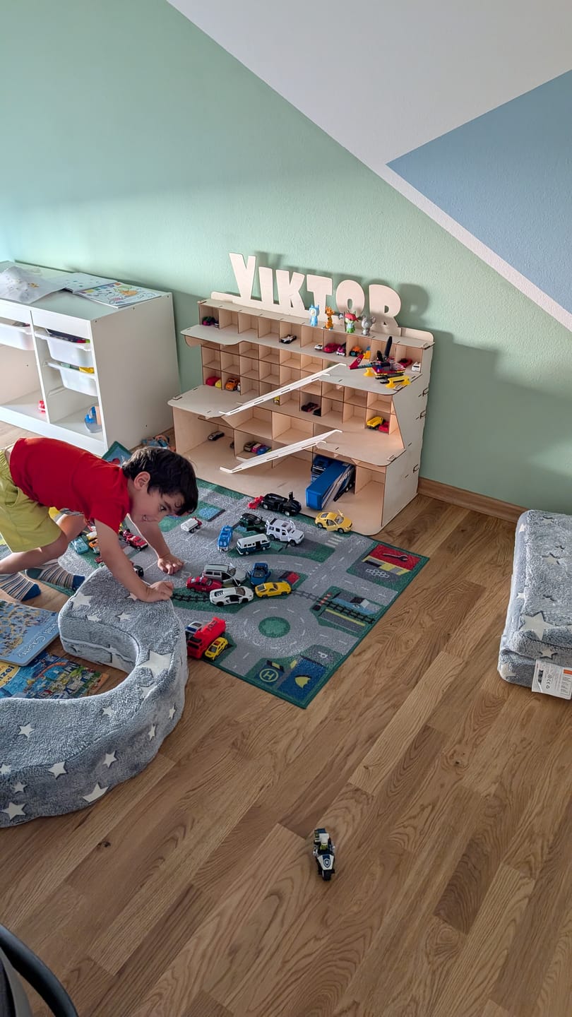 Customer photo review of Toy Car Garage - BIG