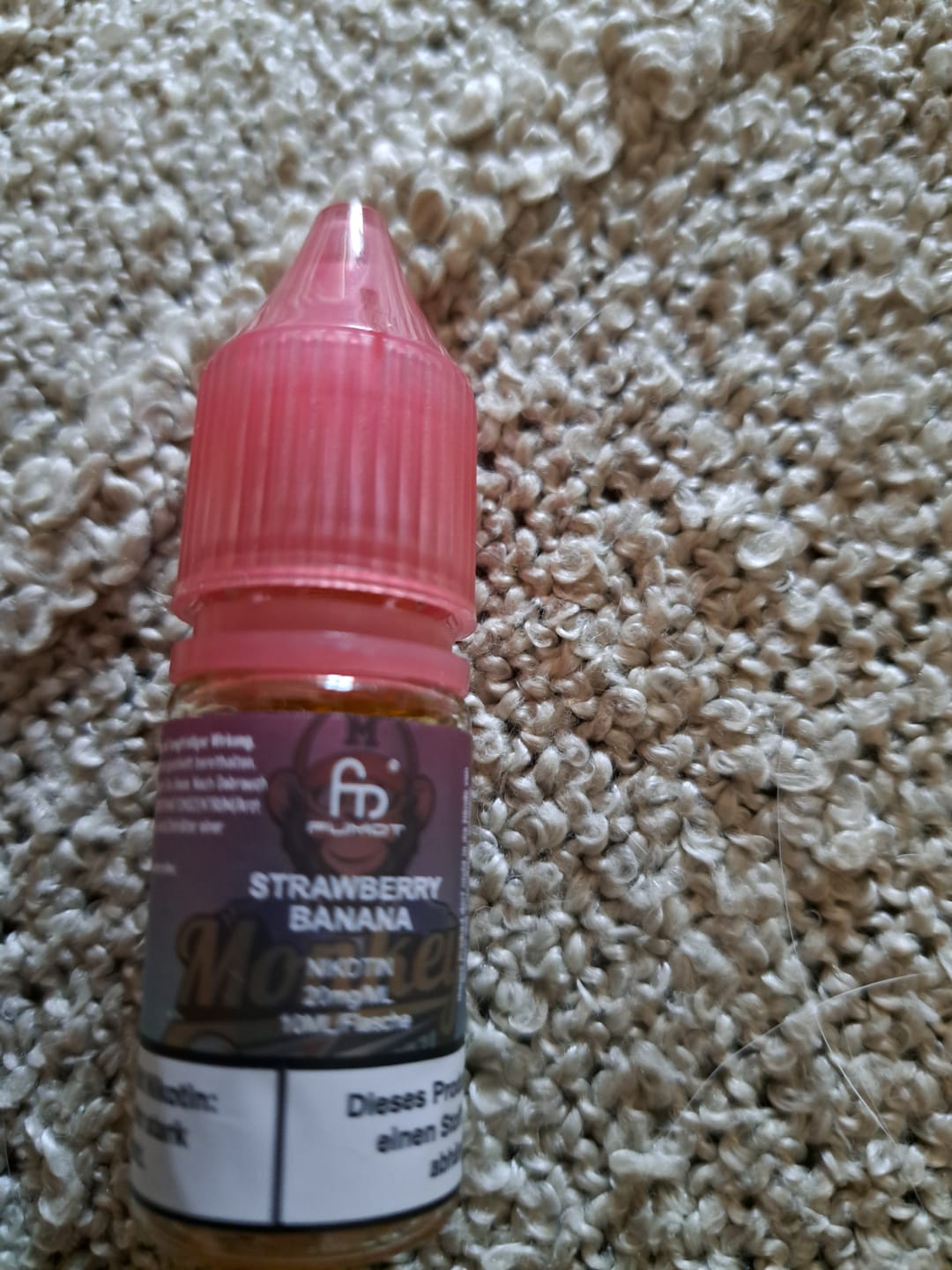 Customer photo review of Fumot RandM Tornado 7000 Liquid Strawberry Banana