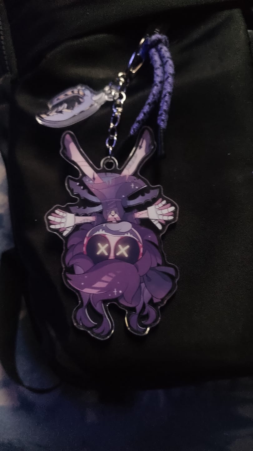 Customer photo review of Cyn Hang Tail Keychain