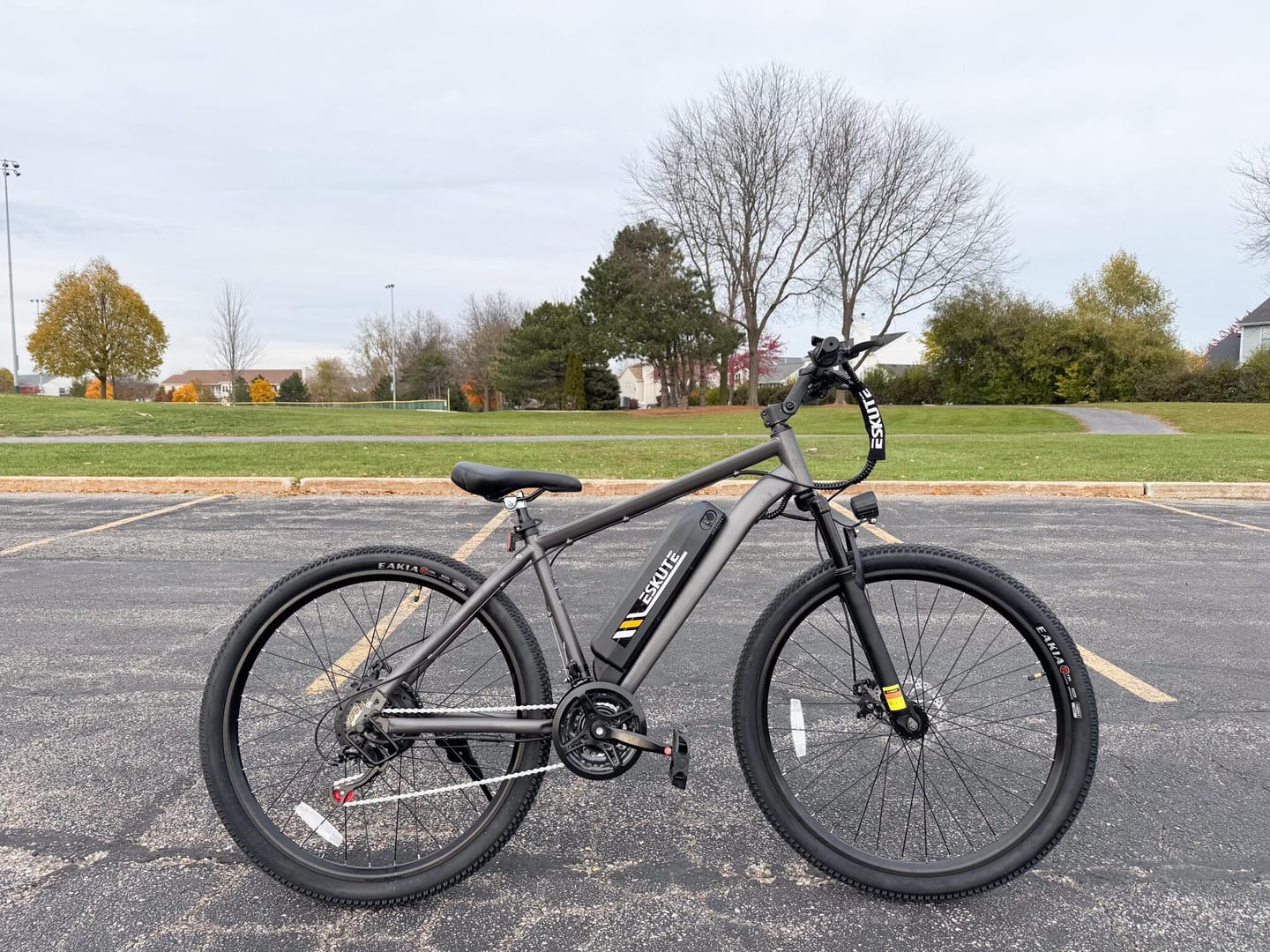 Customer photo review of Eskute® M200 27.5" Mountain Electric Bike