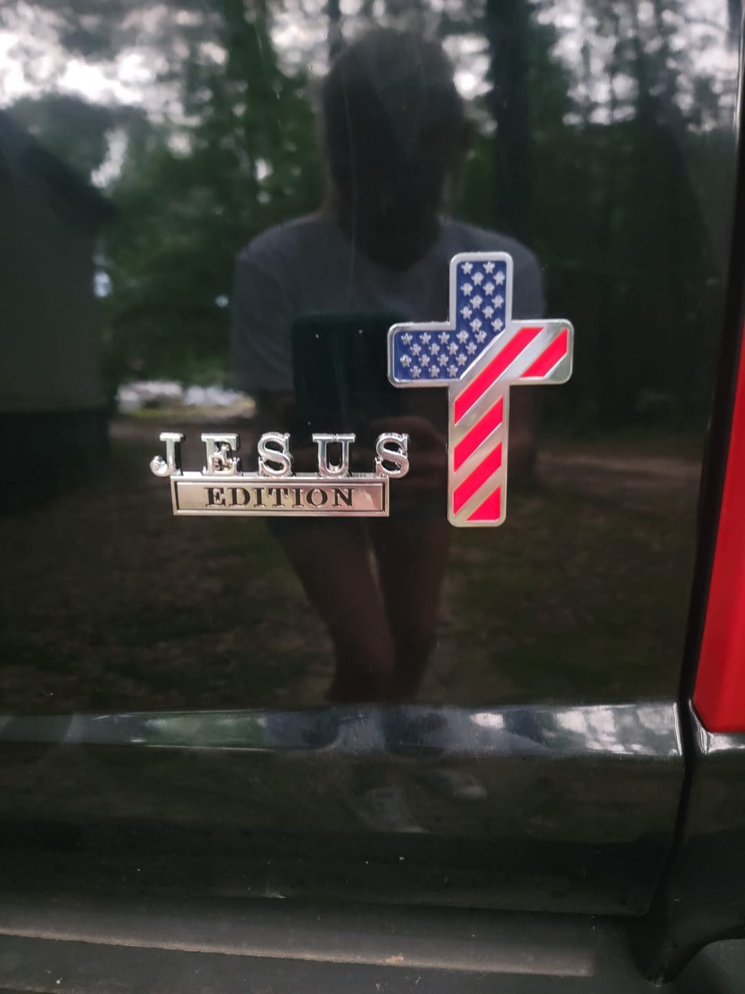 Customer photo review of FREE Today: 3D Metal Jesus Edition Letter Car Emblem with US Flag Pattern Cross: A Symbol of Faith & National Honor